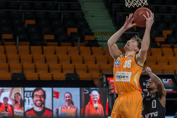 与快攻组织 与快攻组织