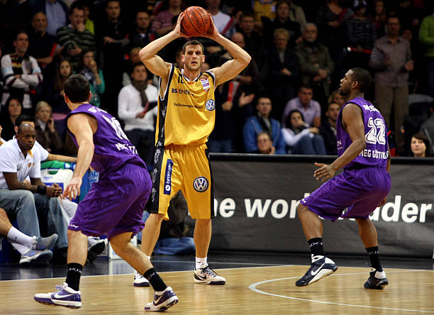 陈幸同在关 陈幸同在关