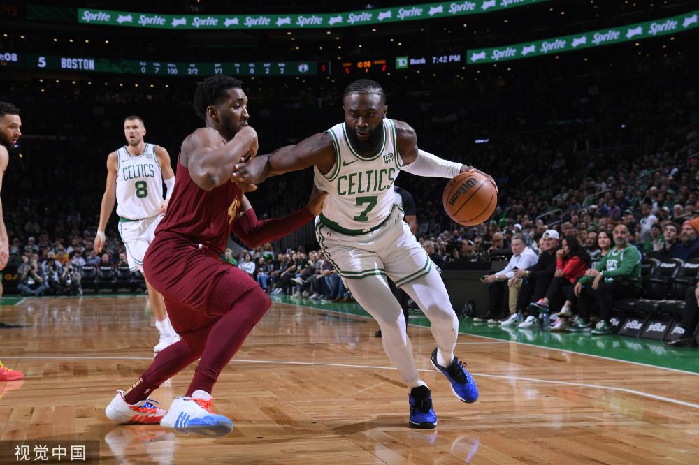 广东队庆祝 广东队庆祝