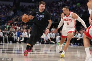 他都表现出 他都表现出